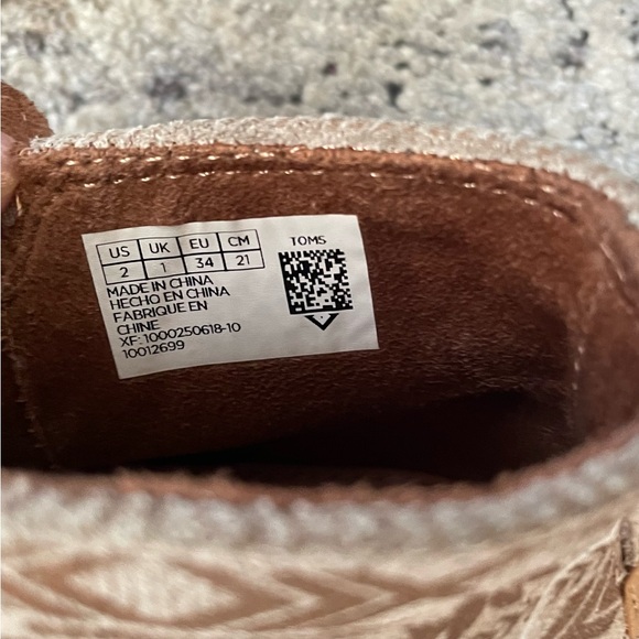 Toms Booties - Picture 7 of 7